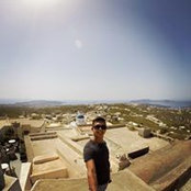 Dan Liu's photo