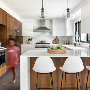 75+ Küchen mit Glasrückwand und schwarzem Boden Ideen & Bilder - Juni