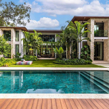 Dream Backyard Pool Ideas for a Stunning Outdoor Retreat