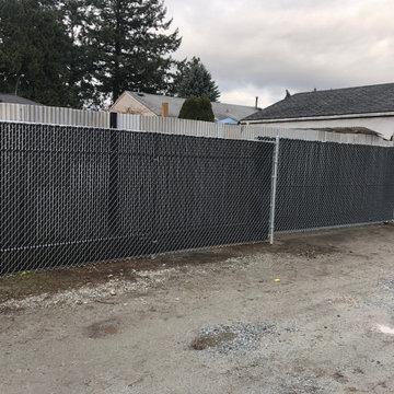 Chain Link Trailer Gate