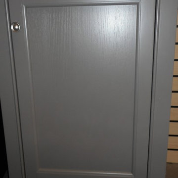 Gray bathroom vanities trending