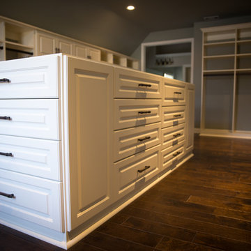 Master Walk-In Closet - Canton, Georgia