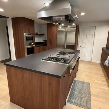 Dekton Sirius Kitchen Countertops & Mitered Island | Kirkland, WA
