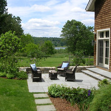 Side yard patio