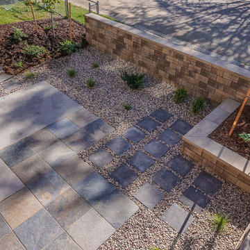 Urban Street Side Courtyard