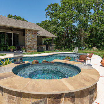 Flagstone Coping and Spa Walls