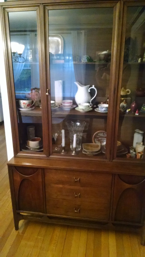 How To Brighten Up Organize Display Cabinet