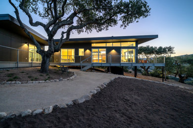 Inspiration for a modern exterior home remodel in San Francisco