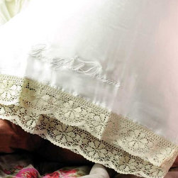 Beautiful Dreamer Silk Pillowcase - Pillowcases And Shams