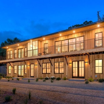 2 Story Creekside