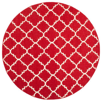 Safavieh Dhurries Collection DHU566 Rug, Red/Ivory, 6' Round