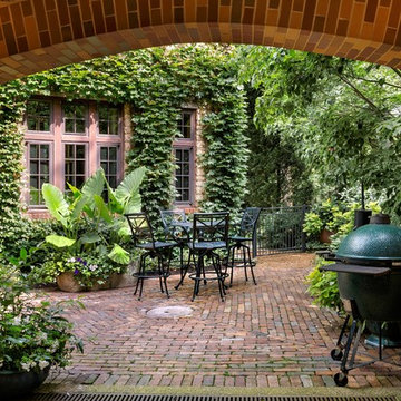 Charming Courtyards