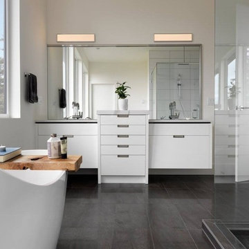 High-end High Gloss Bathroom