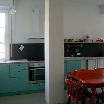 Cucina rivestita in laminato