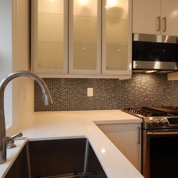 Open-Concept IKEA Kitchen and TV Built-In - Veddinge