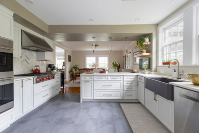 Trendy kitchen photo in Boston with a peninsula
