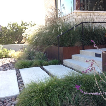 Long Canyon Austin Modern - New Home and Courtyard