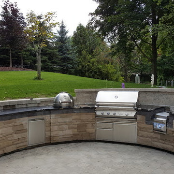 Outdoor Kitchens