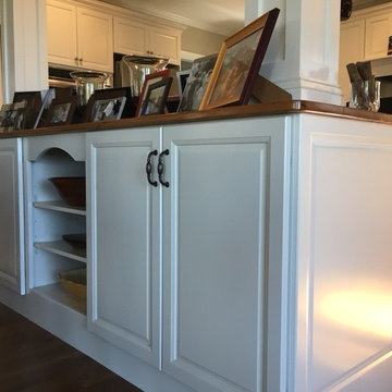 KraftMaid Knollwood White