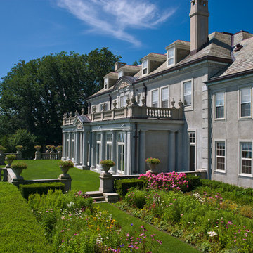 NEWPORT HISTORIC RESTORATION