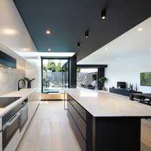Lake Catteo - Kitchen