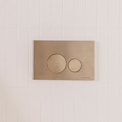Hideaway+ Round In-Wall Button - Tub And Shower Parts