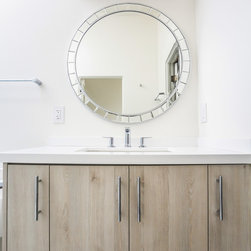 Chic vanity - Bathroom Vanities And Sink Consoles