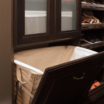 Custom Master Walk-in for Professional Woman