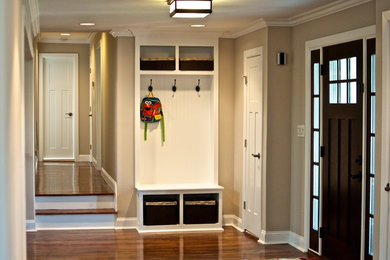 Entryway - contemporary entryway idea in New York
