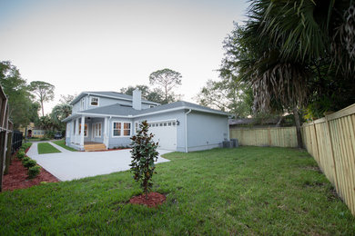 This is an example of a victorian landscaping in Jacksonville.
