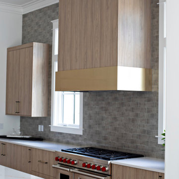 Milano - Olmo Miele-Kitchen + Milano - Bright White Ultra Matte-Butlers Pantry