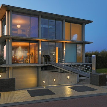Exterior Home Lighting
