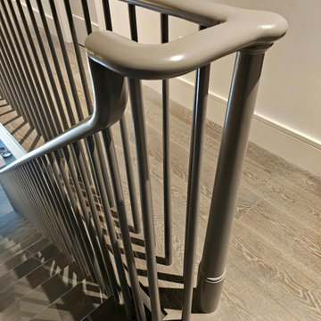 Project #112 | Traditional Staircase with Continuous Rail System
