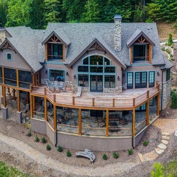 SkyTop Estate