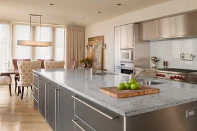 Inspiration for a mid-sized modern kitchen remodel in Denver