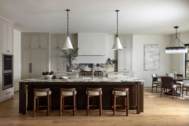 Example of a transitional kitchen design in Sacramento