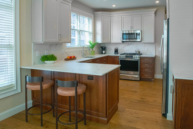 Kitchen - kitchen idea in New York