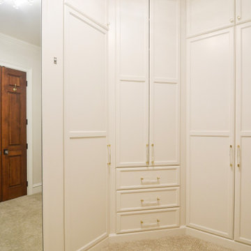 Primary Closet in The Cliffs