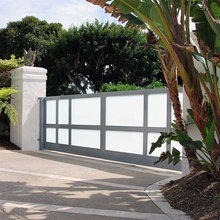 Gate