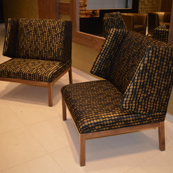 Condo Waterloo Lobby - Loveseats