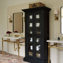 Chris Bathroom