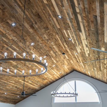 Rustic White Oak - Waynesboro, VA