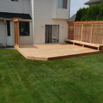 Custom Cedar Deck Gallery