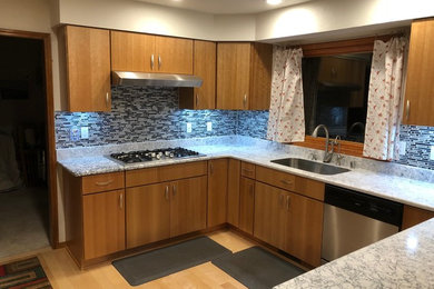 Example of a kitchen design in Other