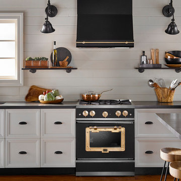 Big Chill 1900 Series 30" Stove and Hood in Black