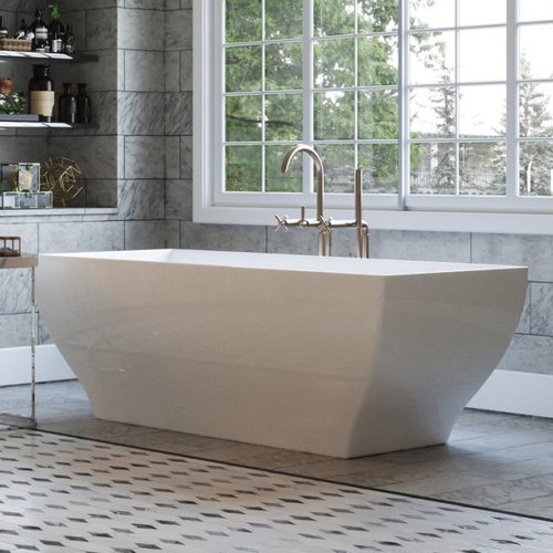 Freestanding tub with deck mounted faucet