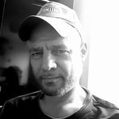 Brian Flori's photo