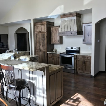 Rustic Maple Cabients