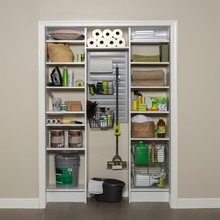 Lake - Closet/organization