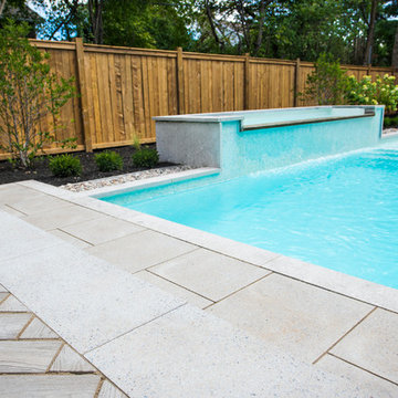 Contemporary backyard in Beaconsfield